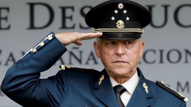 Salvador Cienfuegos: Las claves de la liberación del general y exministro mexicano al que EEUU acusaba de narcotráfico