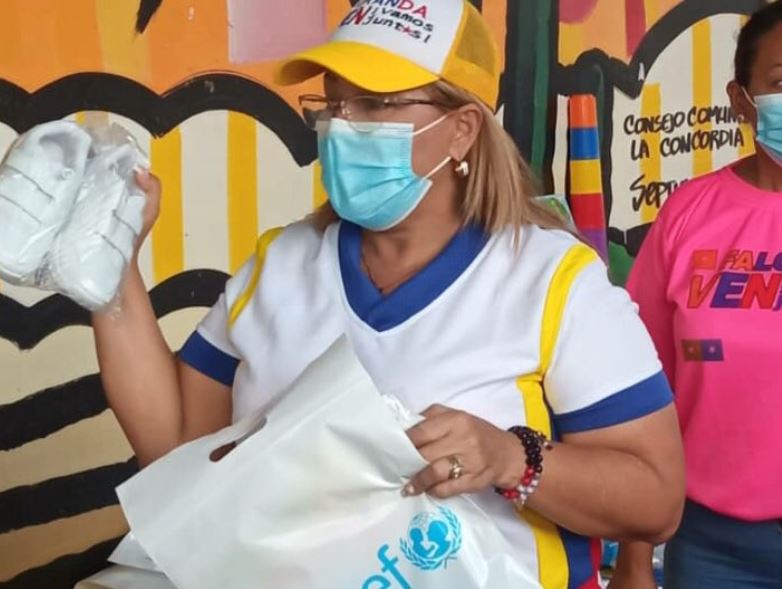 Denunciaron que el Psuv usa la ayuda de la Unicef para hacer campaña electoral (Fotos)