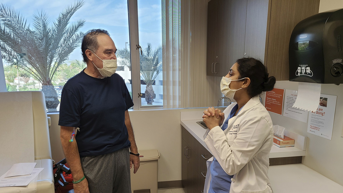 Paciente con coronavirus sobrevive a un trasplante doble de pulmón tras pasar 116 días con ventilación mecánica