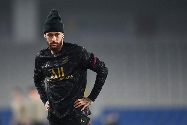 Neymar puso dos condiciones para renovar su contrato con el PSG