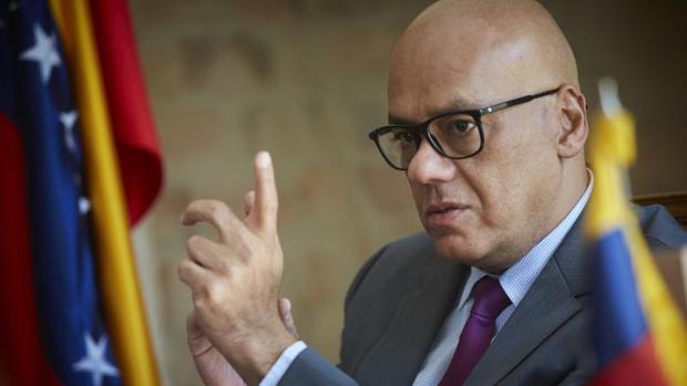Jorge Rodríguez acusa al exembajador de España en Venezuela de ser cómplice de planes terroristas contra Maduro