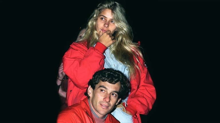 Adriane Galisteu contó detalles de su relación con Ayrton Senna antes de la muerte del piloto