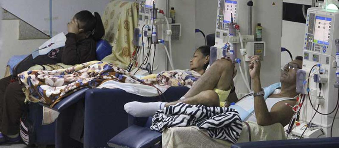 En riesgo pacientes de diálisis del Hospital del Seguro Social en Táchira
