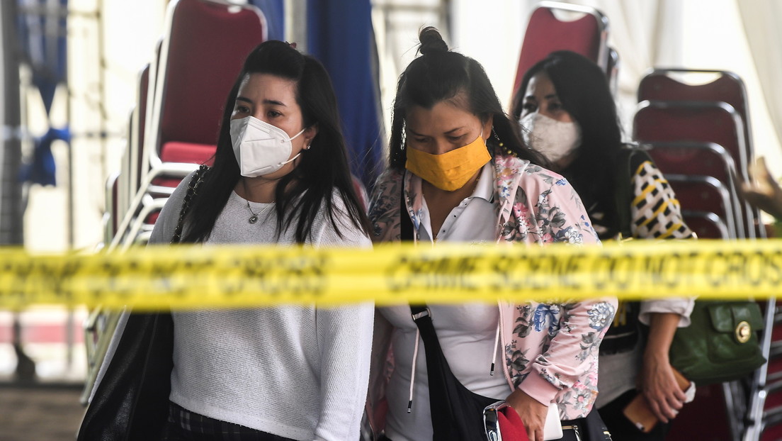 “Adiós familia”: El desgarrador último mensaje de una madre antes de subir al avión que se estrelló en Indonesia