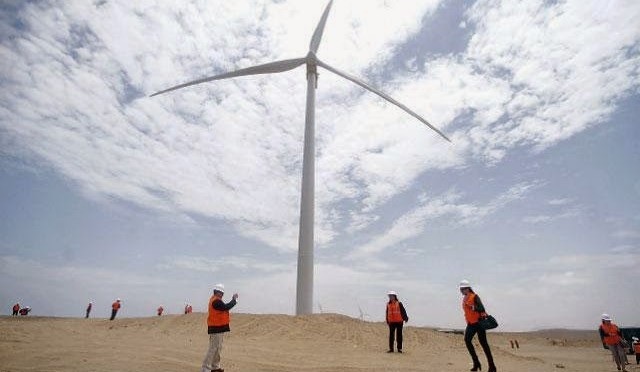 Conectados los parques eólicos Duna y Huambos en Perú