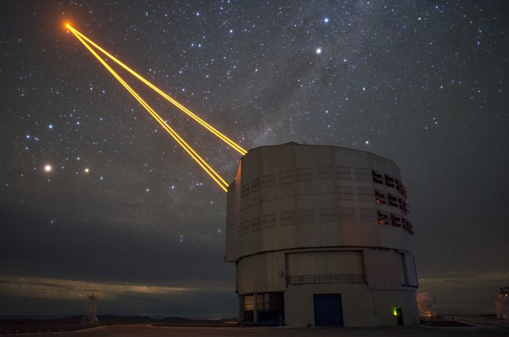 La Tierra está librando un duelo de rayos láser con la nebulosa Carina