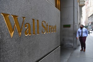 Nasdaq y S&P 500 alcanzan récords en Wall Street