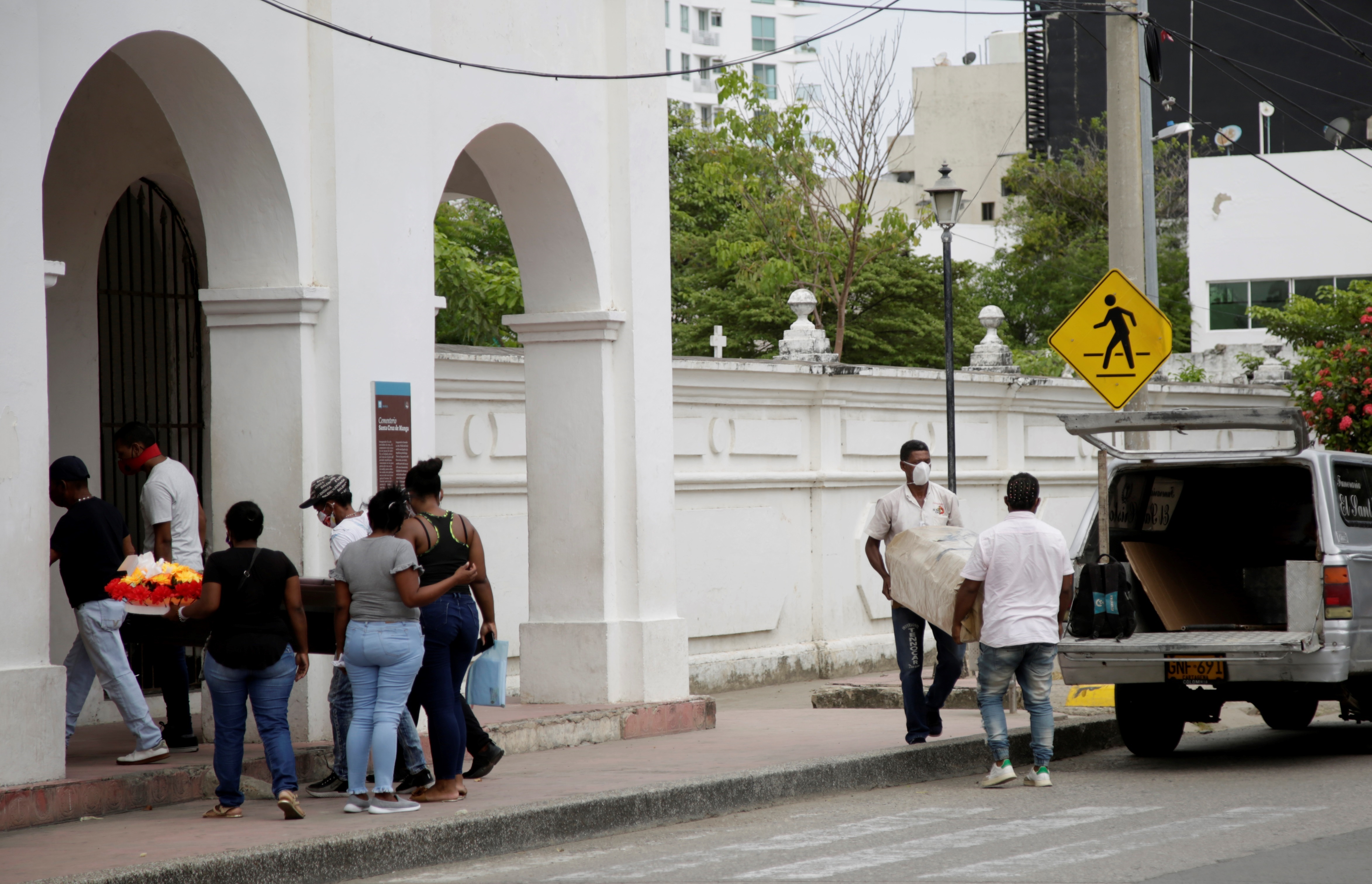 Colombia sumó 180 muertos por coronavirus, la cifra más baja en dos meses