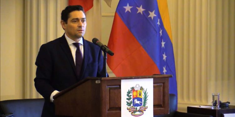 Embajada de Venezuela en EEUU realizará jornada de orientación para migrantes en Orlando