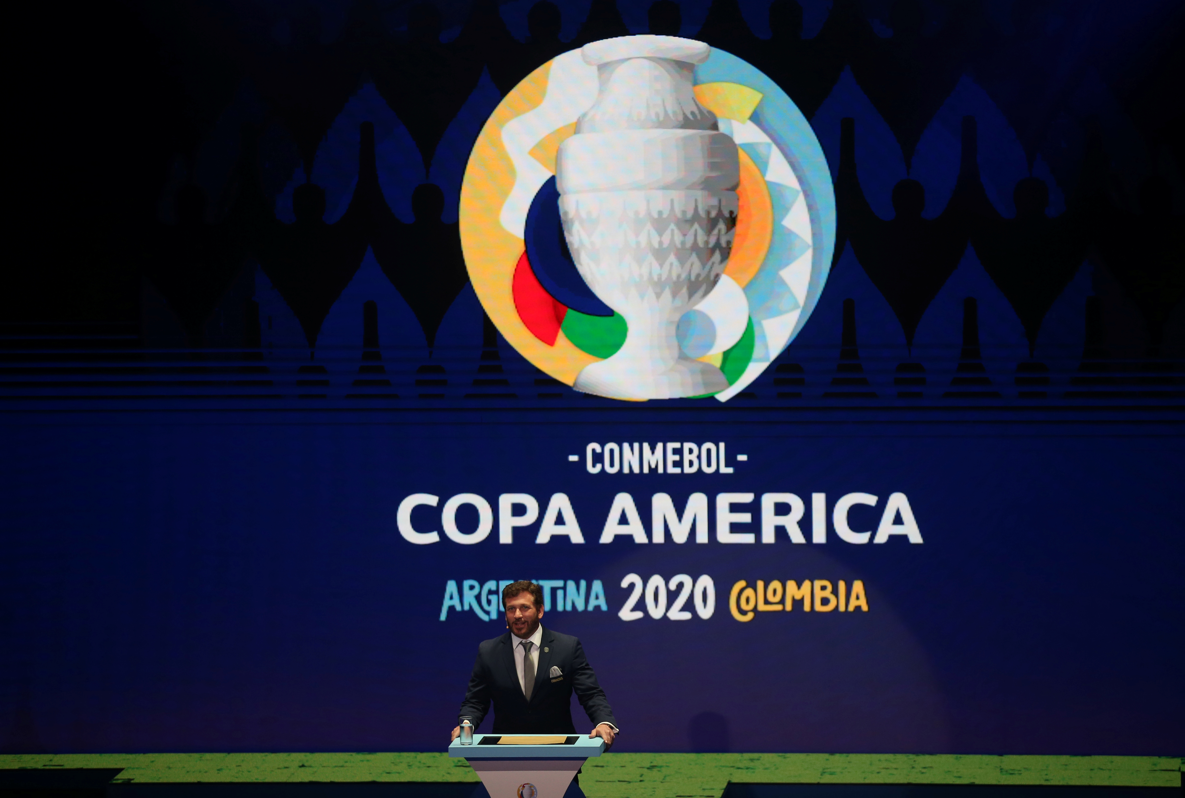 Conmebol ratifica la Copa América con 10 selecciones