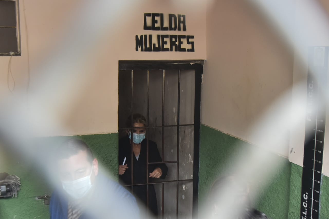 Áñez cumplió seis meses en prisión en Bolivia, a espera de pronunciamiento de Cidh