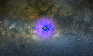 Misterioso resplandor captado en el centro de la galaxia podría deberse a materia oscura