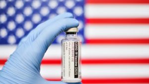 Gobierno de EEUU reveló plan para aumentar producción de vacunas contra el Covid-19