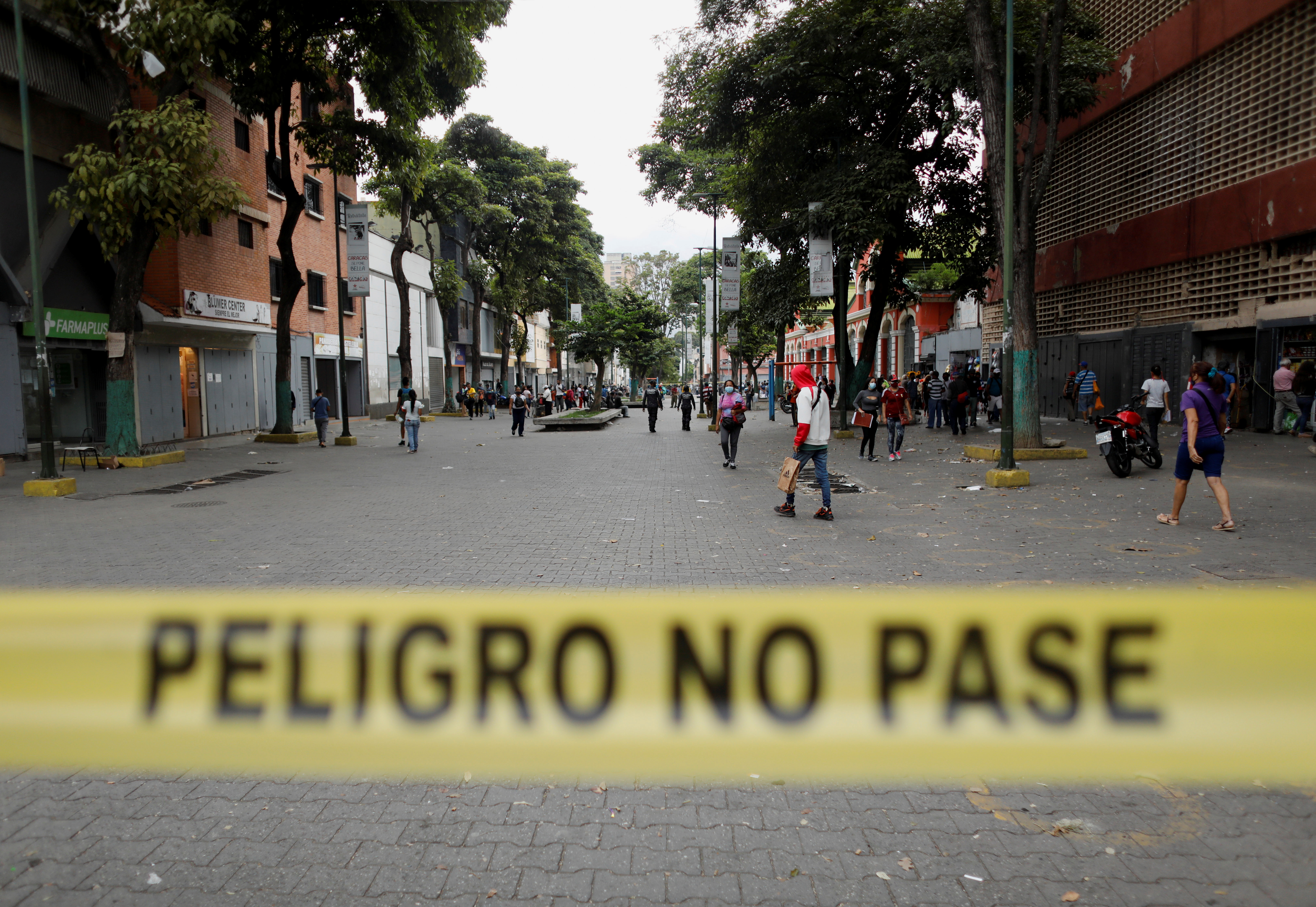 Chavismo apuntó más de 900 nuevos contagios antes de comenzar la “flexibilización amplia”