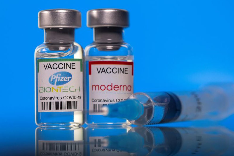 Vacunas de Pfizer y Moderna pueden brindar protección contra el Covid-19 durante años, según un estudio