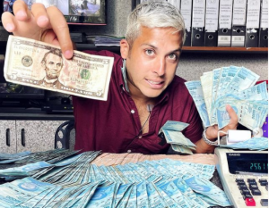 Álex Tienda reveló quien financió su viaje por Venezuela: “Mi viaje  si fue financiado por quién muchos de ustedes creen” (TUIT)