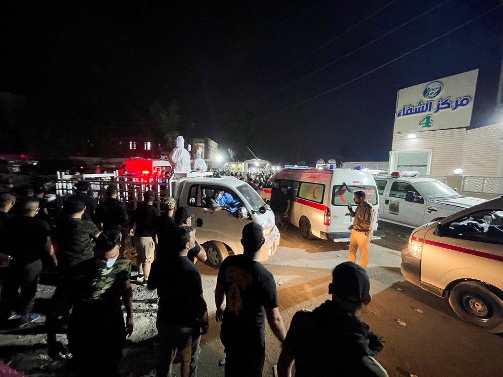 Un incendio dejó al menos 82 muertos en un hospital para pacientes de Covid-19 en Irak