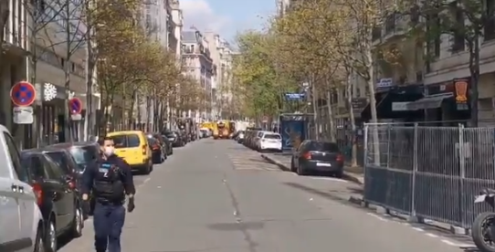 Un muerto y un herido por tiroteo afuera de hospital en París