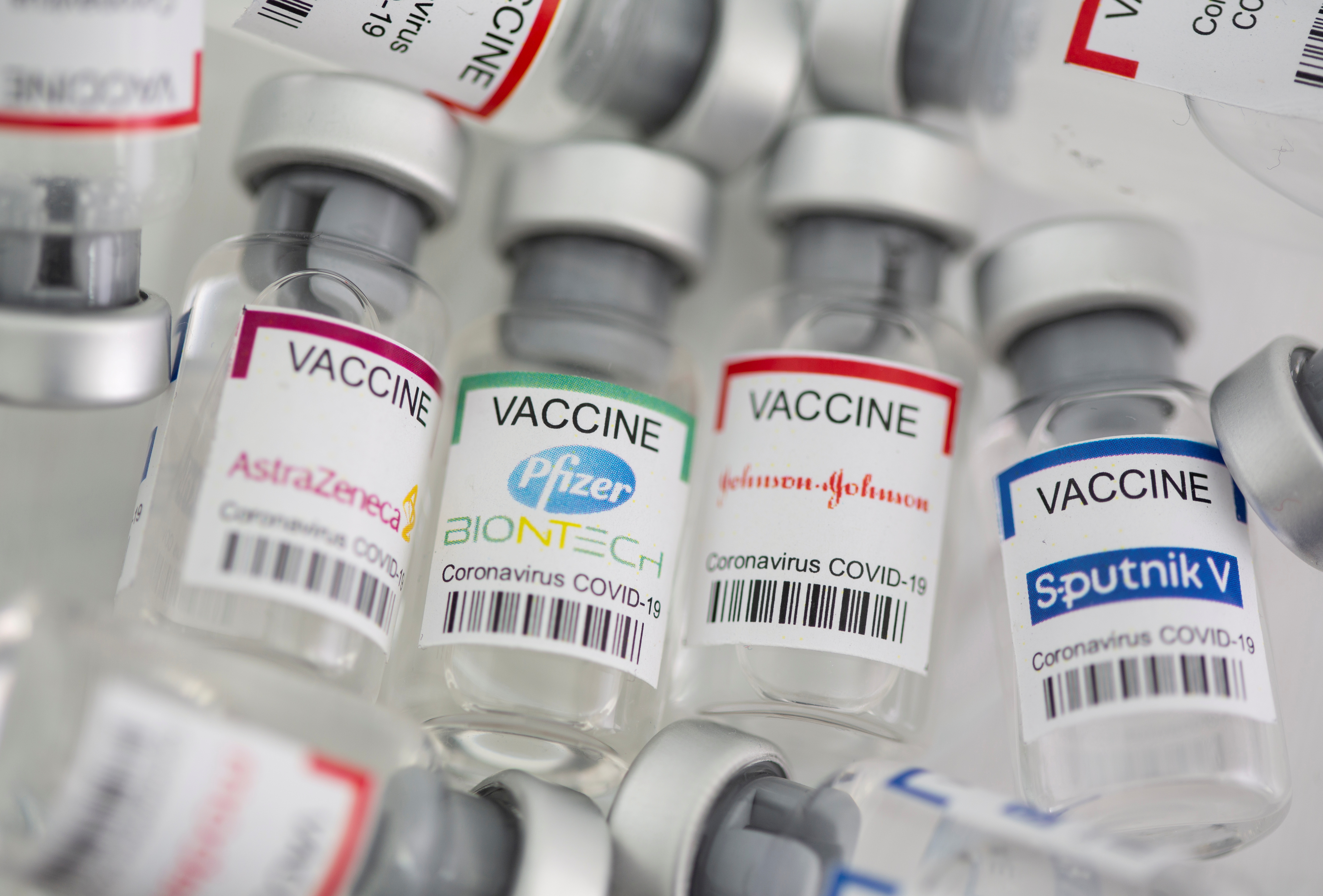 La OMS señala que las vacunas aprobadas son efectivas contra todas las variantes del Covid-19