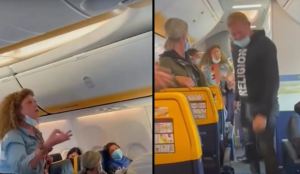 Mujer escupió y pateó a pasajeros de un avión al negarse a utilizar el tapabocas (Video)