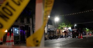 Murió una de las 14 personas heridas durante el tiroteo en Austin