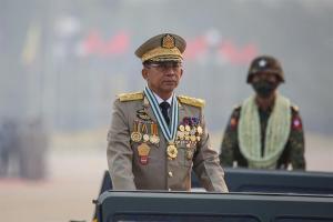 La junta militar birmana sigue con la represión pese a las sanciones