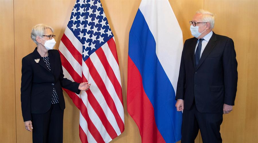 Rusia calificó de “constructiva” reunión con EEUU sobre estabilidad nuclear