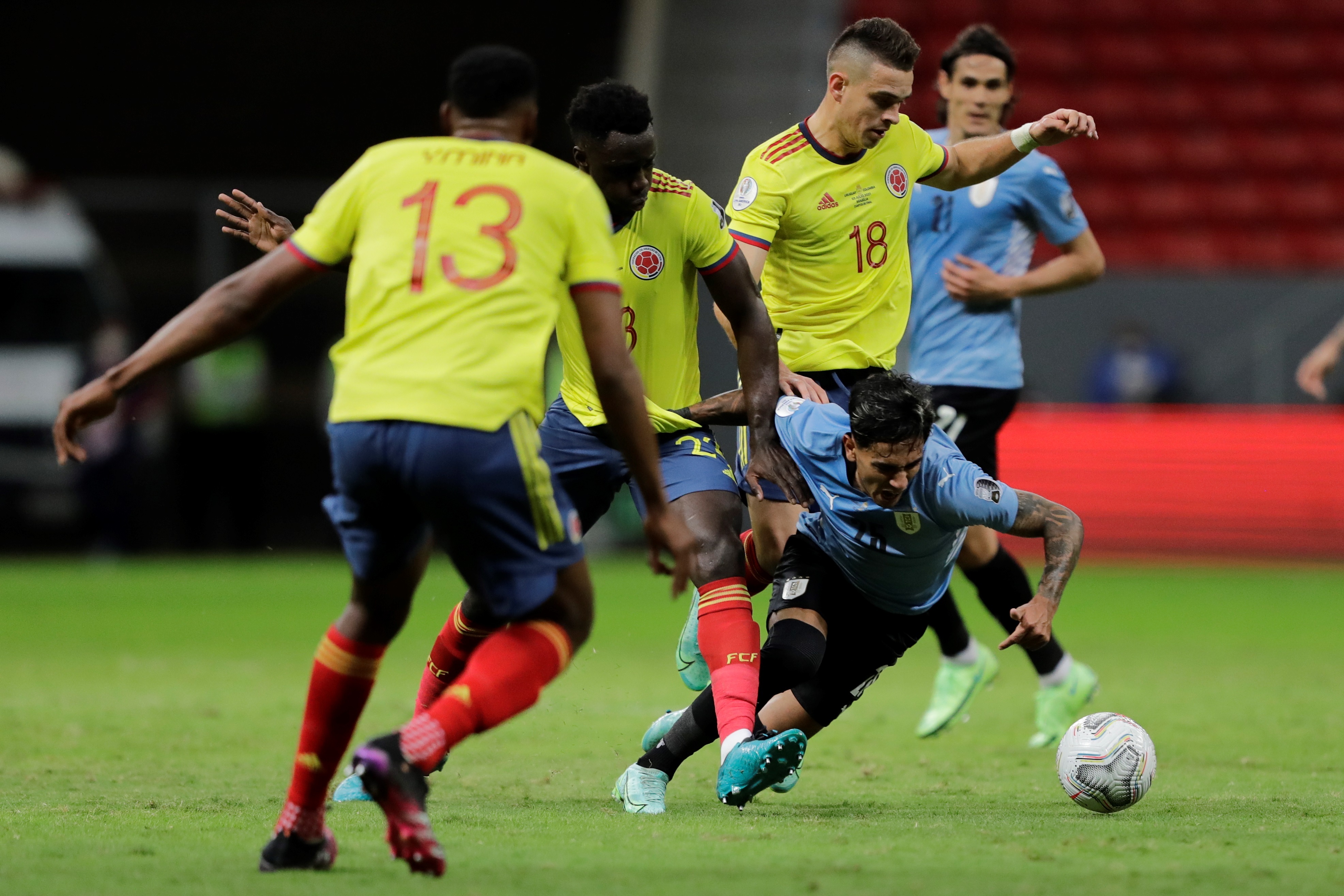 Colombia se metió en semifinales tras vencer a Uruguay en los penales