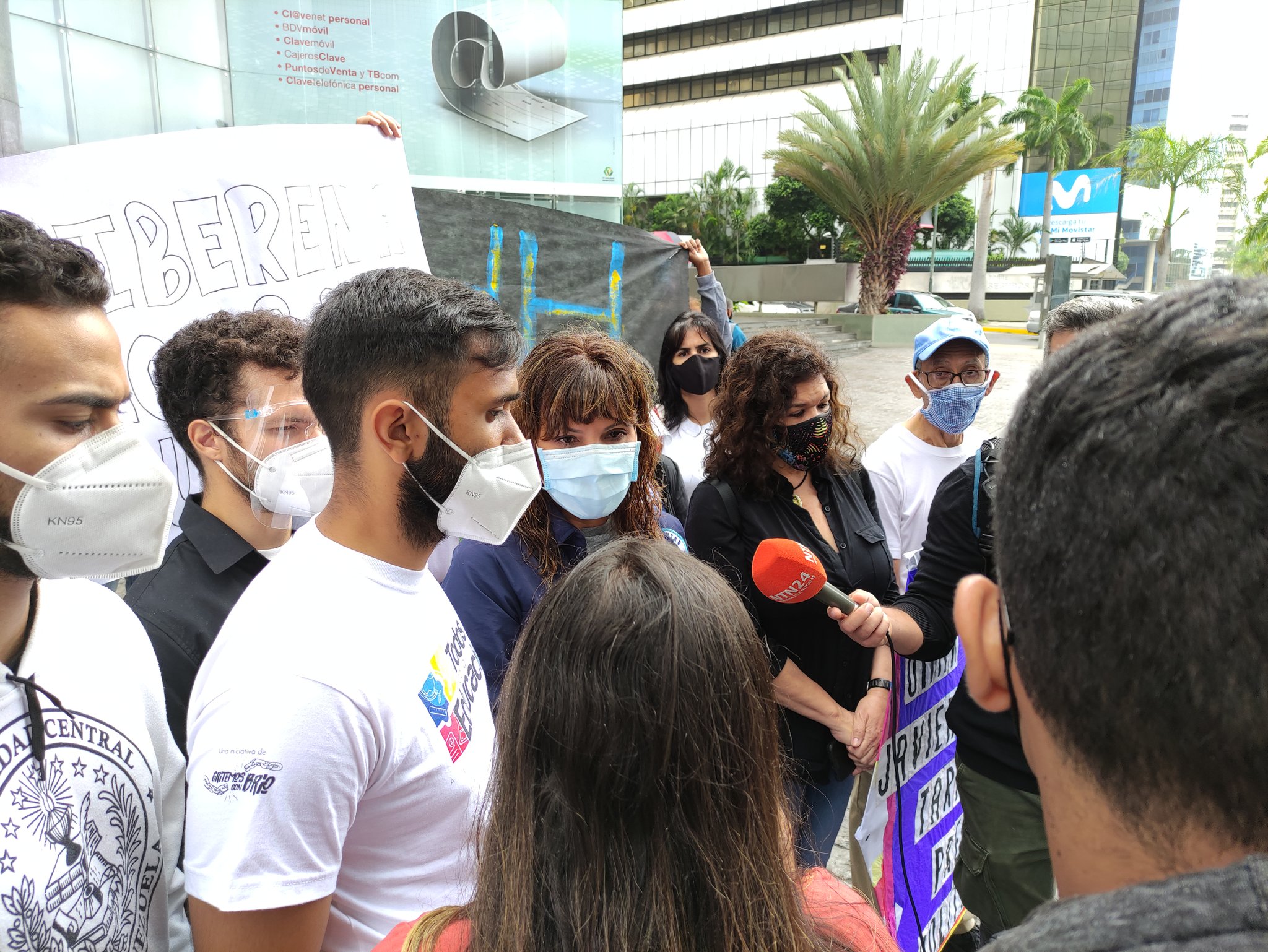 Organizaciones de la sociedad civil exigieron la liberación inmediata de Javier Tarazona en la sede del Pnud (Fotos)