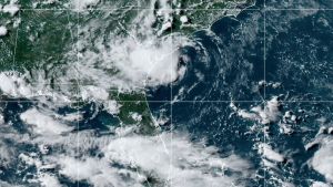 Islas en alerta: La tormenta Elsa avanza hacia las Antillas Menores en el Mar Caribe