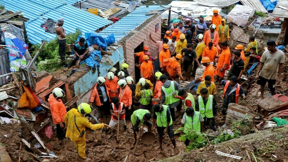 ¡Tragedia en India! Al menos 34 muertos tras derrumbes provocados por las lluvias