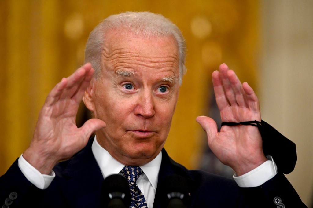 Biden no lamenta su decisión de retirar las tropas en Afganistán