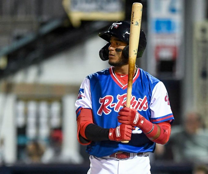 Prospecto venezolano Daniel Brito en condición estable tras convulsionar en pleno juego