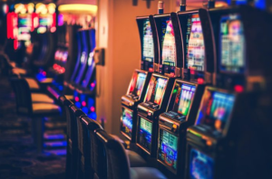 Entrar en el mundo de los casinos en línea y ganar mucho dinero