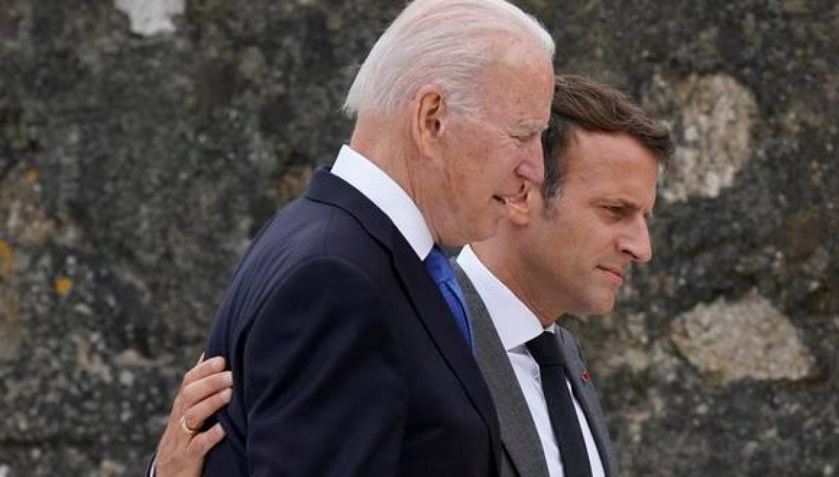 Macron se reunirá con Biden para tratar la situación entre Ucrania y Rusia