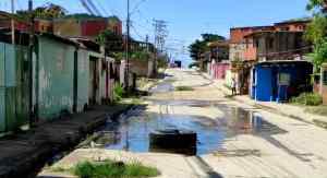 A falta de agua, el “pozo de la felicidad”: en Margarita solventan la sequía con una fosa clandestina