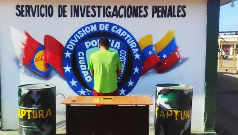 Degenerado detenido tras obligar a su propia hija a cometer un acto lascivo