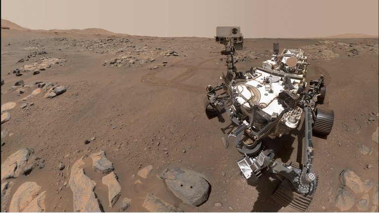 Nasa busca ayudantes para analizar fotos de Marte que envían sus robots
