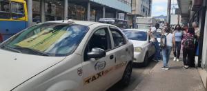 Poco a poco desaparecen líneas de taxis en San Cristóbal