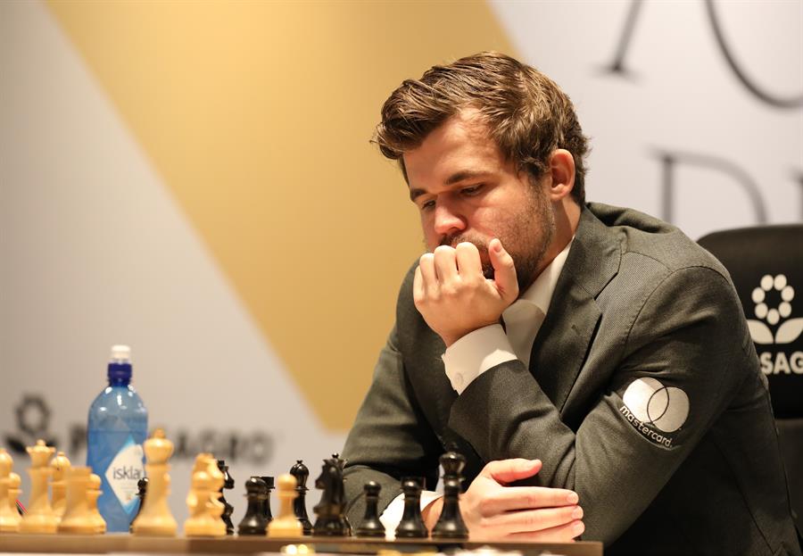 Campeón mundial de ajedrez acusó a su rival de usar “más trampas de las que ha admitido”