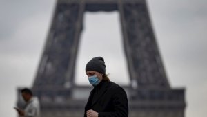 Francia adelanta ley anti-Covid ante la expansión de la pandemia: ¿De qué trata dicho estatuto?