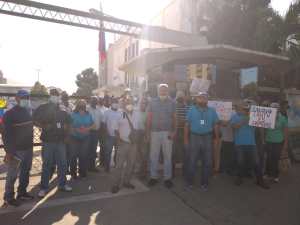 En Puerto La Cruz trabajadores de Cantv protestaron para exigir mejoras salariales