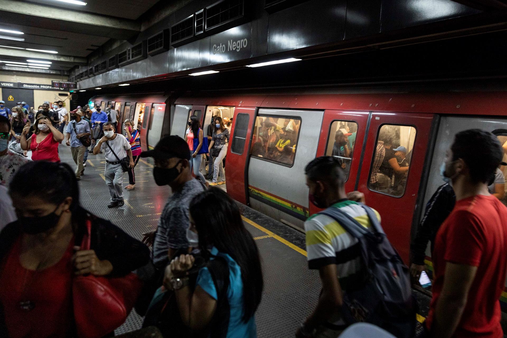 De “show” califican plan de recuperación del Metro de Caracas