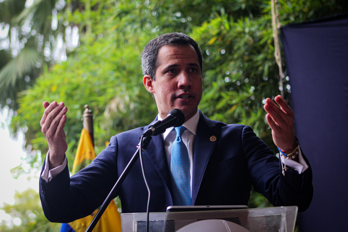 Guaidó: Hay empresas que tienen que estar en manos de privados, punto (Video)