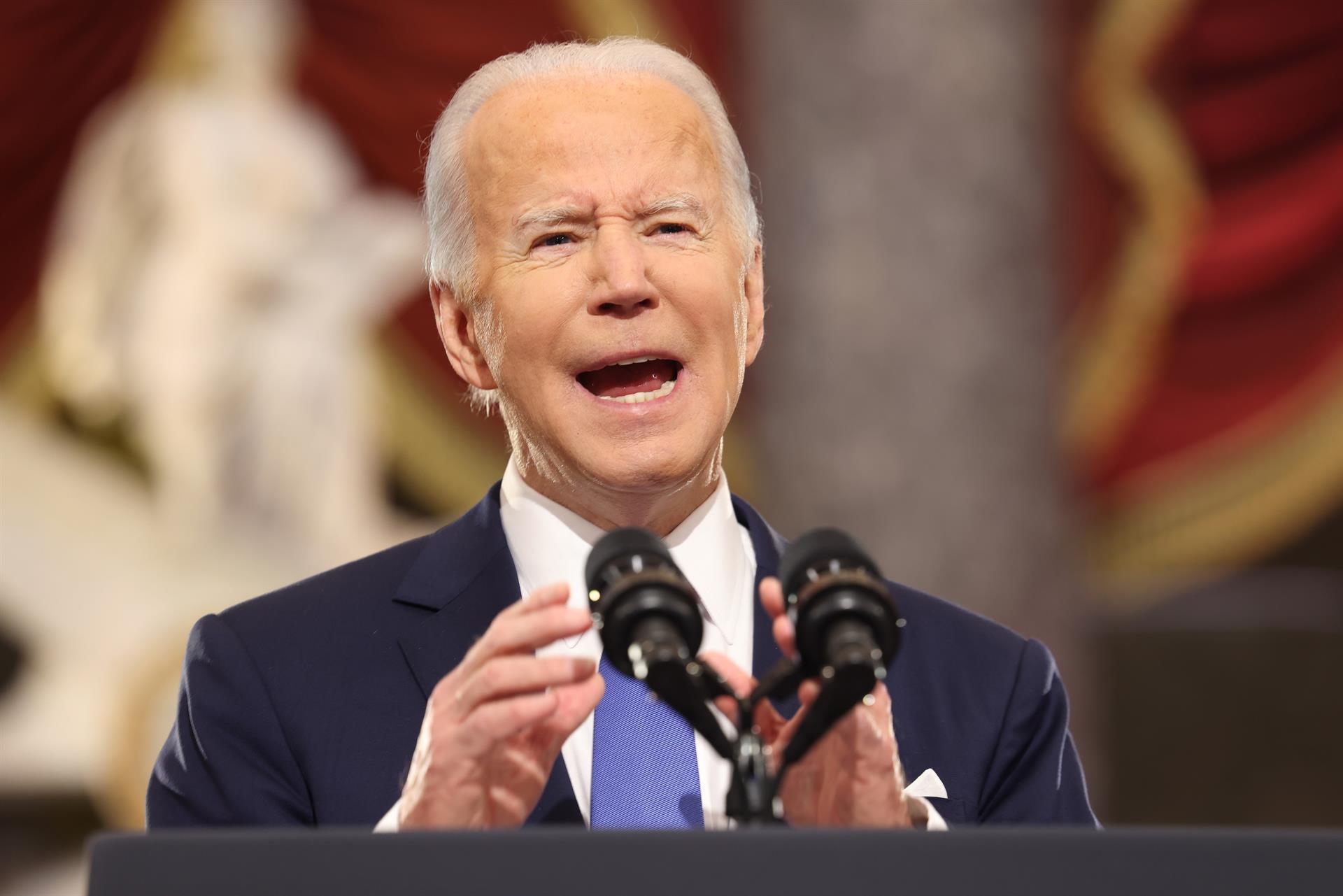 Biden reiteró a estadounidenses que se vayan de Ucrania por eventual invasión rusa