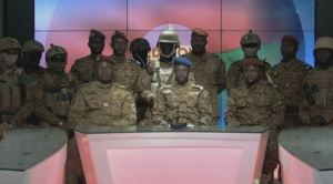 Militares tomaron el poder en Burkina Faso tras alzamiento