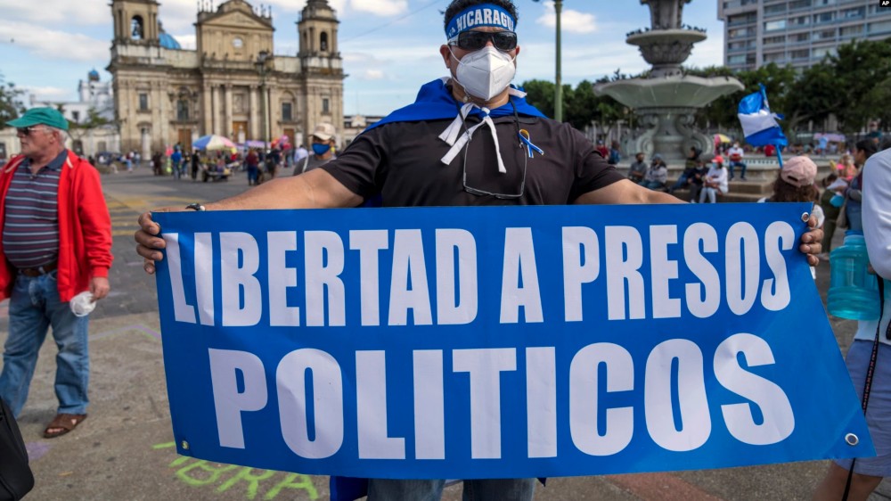 Régimen de Nicaragua excarcela a tres presos políticos por deterioro en su salud