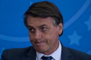 Bolsonaro rechaza nuevas sospechas de corrupción contra su familia en plena campaña