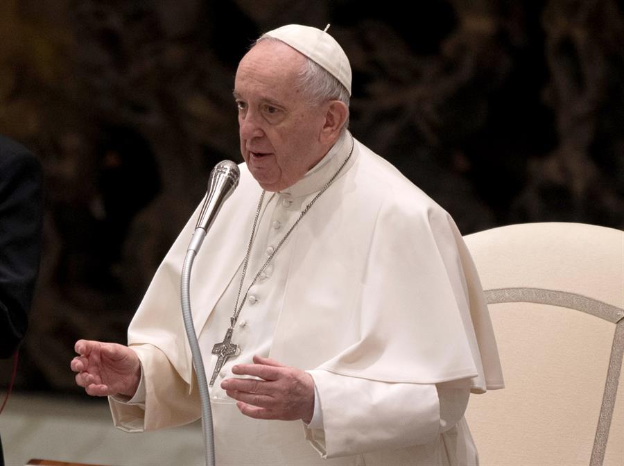 Indígenas canadienses aceptan las disculpas del papa Francisco como un “gesto de buena fe”