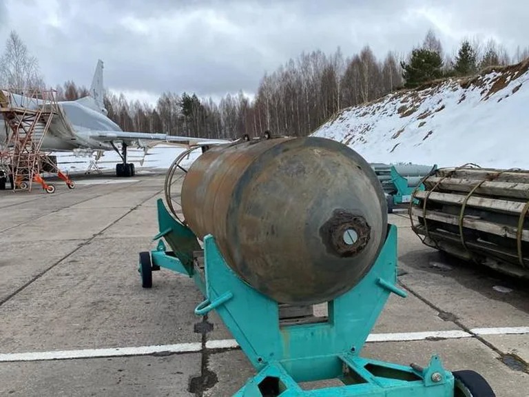 Ucrania teme que Putin lance la megabomba FAB-3000 sobre Mariúpol